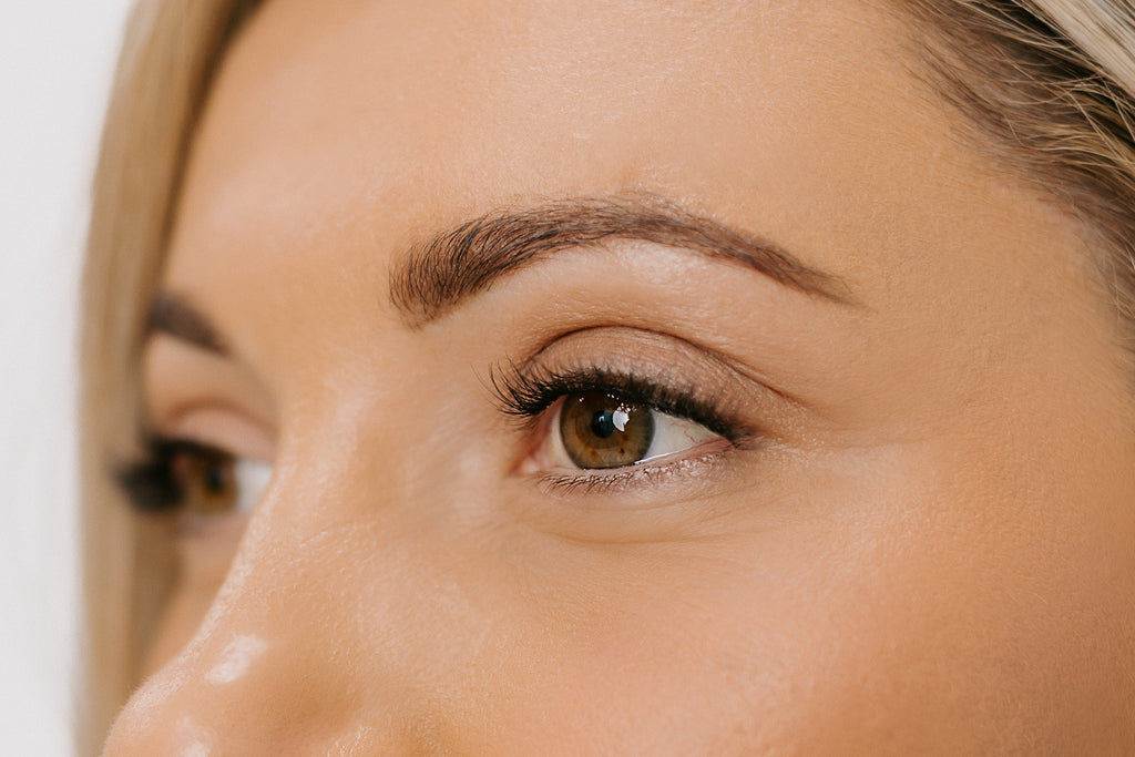 GLOW - Natural Everyday Lashes | Pre-Glued Cluster Lash Set